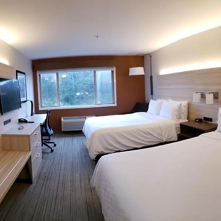Holiday Inn Express Fort Bragg By Ihg Eksteriør bilde
