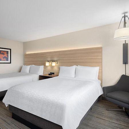 Holiday Inn Express Fort Bragg By Ihg Eksteriør bilde