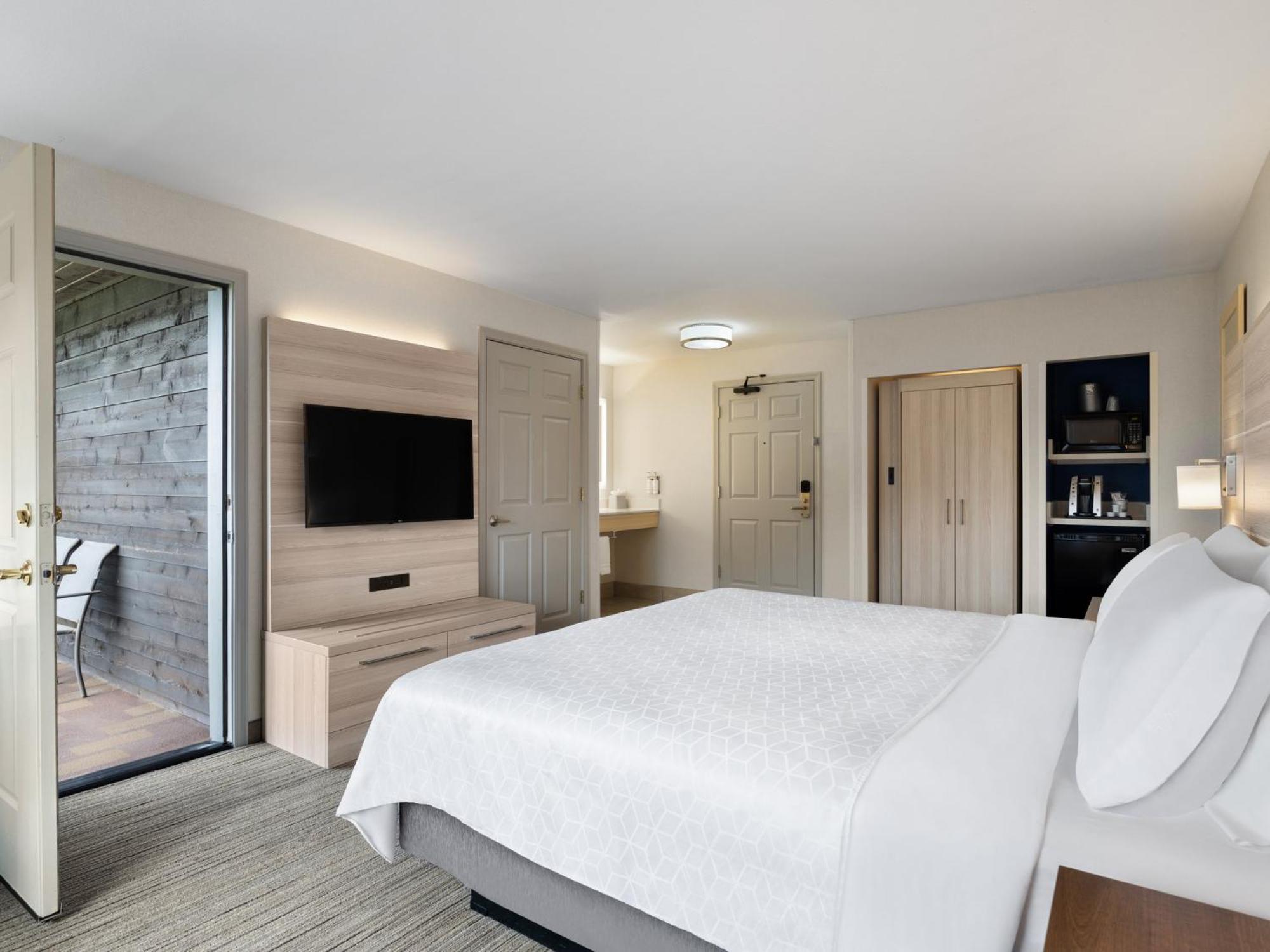 Holiday Inn Express Fort Bragg By Ihg Eksteriør bilde