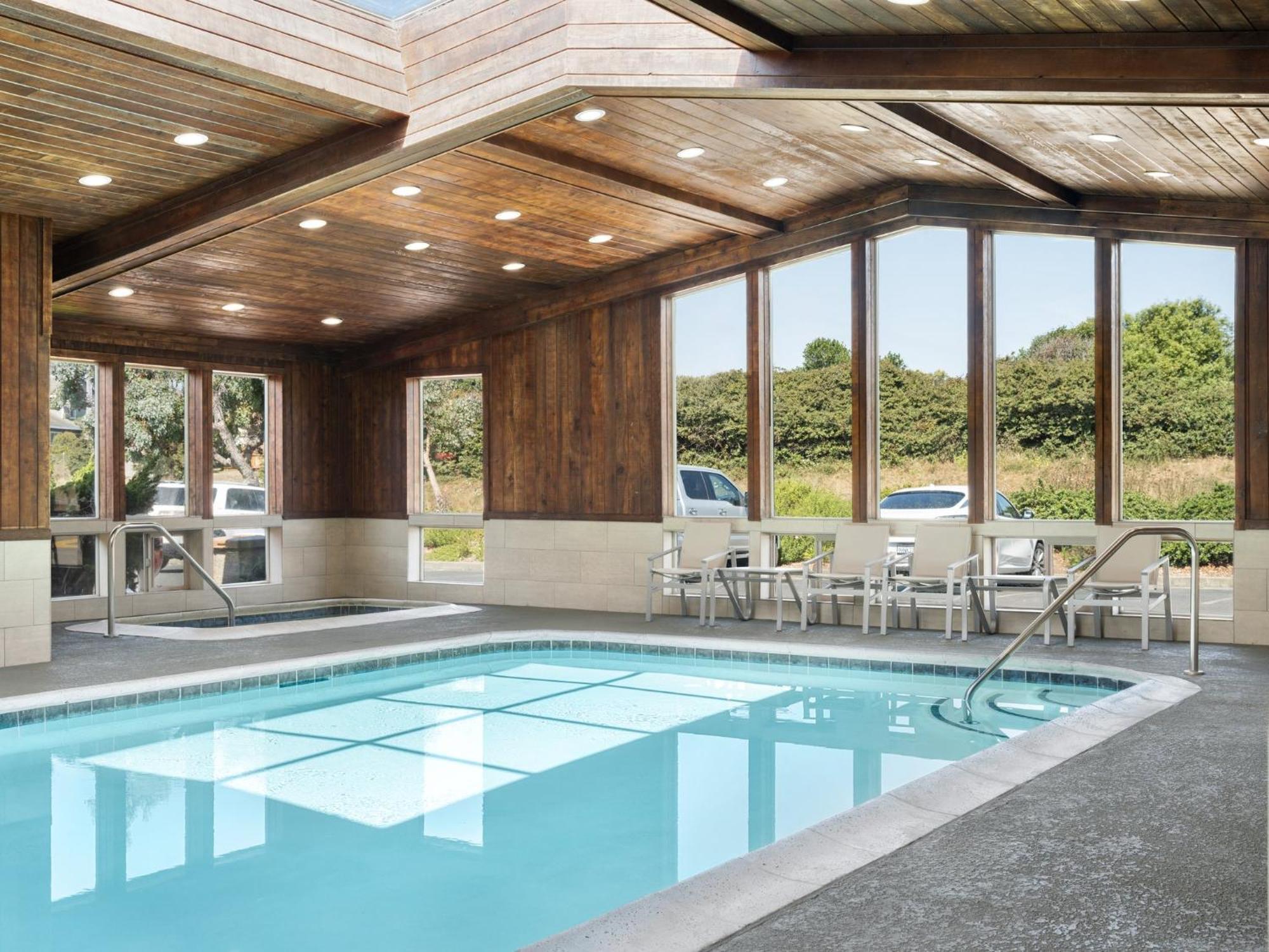 Holiday Inn Express Fort Bragg By Ihg Eksteriør bilde