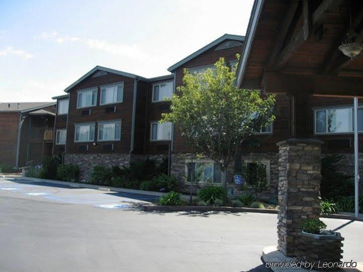 Holiday Inn Express Fort Bragg By Ihg Eksteriør bilde