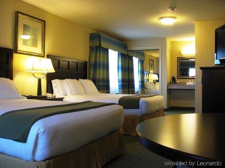Holiday Inn Express Fort Bragg By Ihg Eksteriør bilde